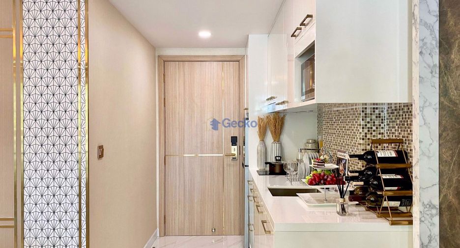 For sale 2 bedrooms condo in Jomtien, Pattaya