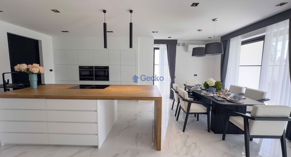 Haus zur Miete und zum Kauf mit 5 Zimmer in East Pattaya, Pattaya
