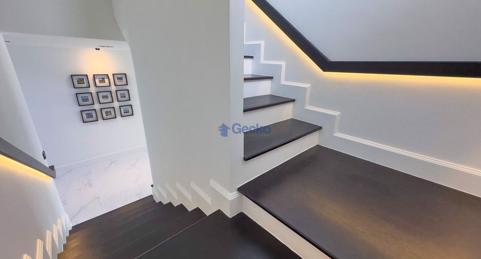 Haus zur Miete und zum Kauf mit 5 Zimmer in East Pattaya, Pattaya