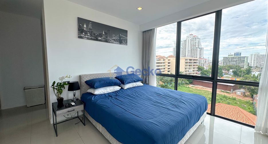 For sale 2 bedrooms condo in Pratumnak, Pattaya