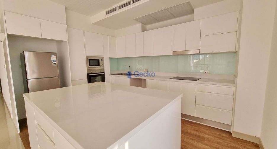 Condo en venta de 4 habitaciones en Bang Lamung, Chonburi