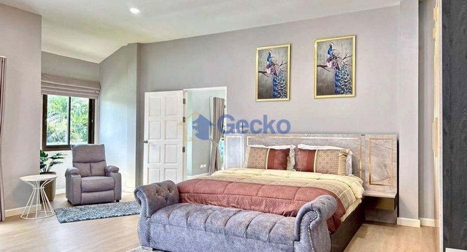 For sale 3 bedrooms house in Sattahip, Chonburi