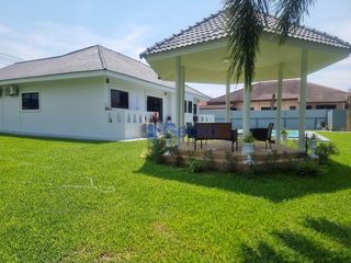 For sale 3 bedrooms house in Bang Saray, Pattaya