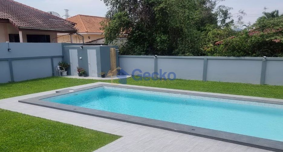 For sale 3 bedrooms house in Sattahip, Chonburi