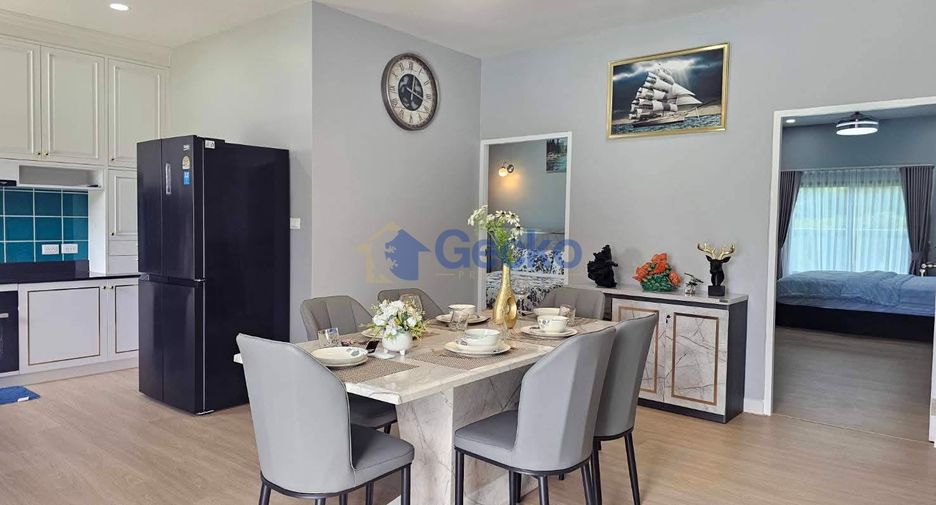 For sale 3 bedrooms house in Sattahip, Chonburi