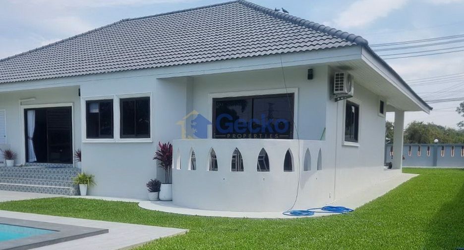 For sale 3 bedrooms house in Sattahip, Chonburi