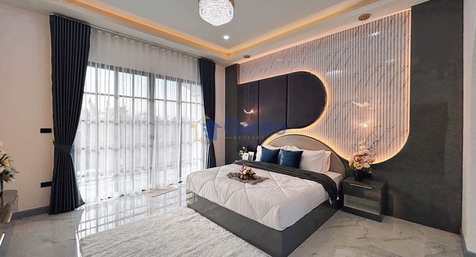 For sale 4 bedrooms house in Bang Lamung, Chonburi