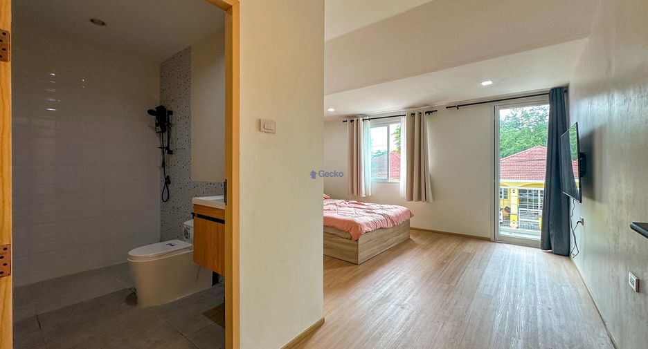 For rent そして for sale 6 ベッドルーム house in Jomtien, Pattaya