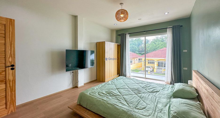 For rent そして for sale 6 ベッドルーム house in Jomtien, Pattaya
