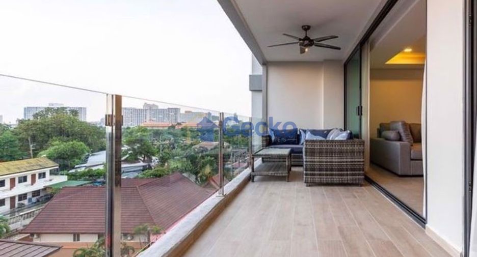 For sale 2 bedrooms condo in Jomtien, Pattaya