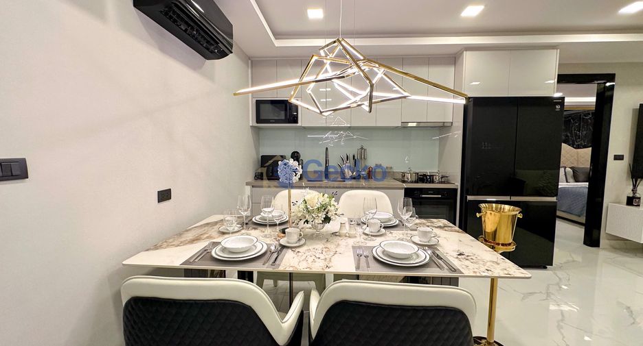For sale 2 bedrooms condo in South Pattaya, Pattaya
