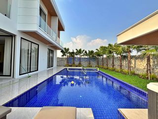 Haus zum Kauf mit 4 Zimmer in Bang Lamung, Chonburi