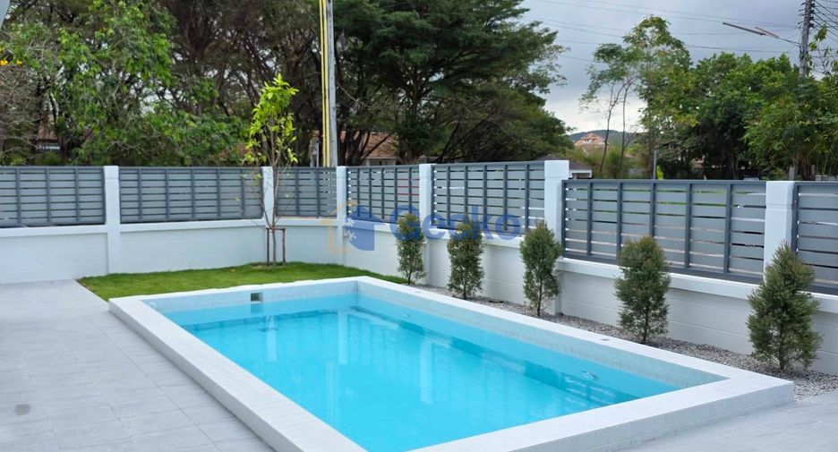 Haus zum Kauf mit 4 Zimmer in Sattahip, Chonburi