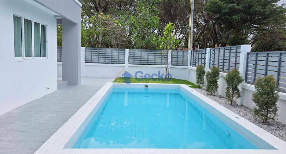 Haus zum Kauf mit 4 Zimmer in Sattahip, Chonburi