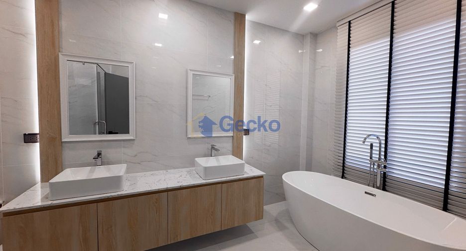 Haus zur Miete und zum Kauf mit 5 Zimmer in East Pattaya, Pattaya