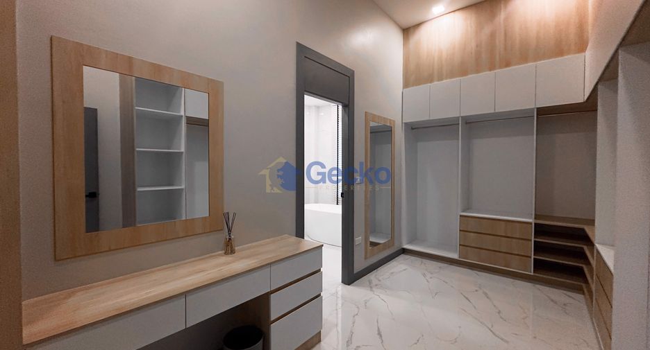 Haus zur Miete und zum Kauf mit 5 Zimmer in East Pattaya, Pattaya