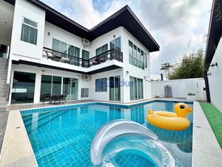 À louer et à vendre 4 chambres maison à Bang Lamung, Chonburi