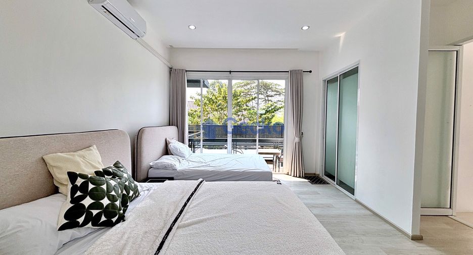 Haus zur Miete und zum Kauf mit 4 Zimmer in Huay Yai, Pattaya