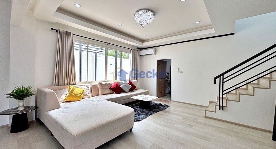 Haus zur Miete und zum Kauf mit 4 Zimmer in Huay Yai, Pattaya