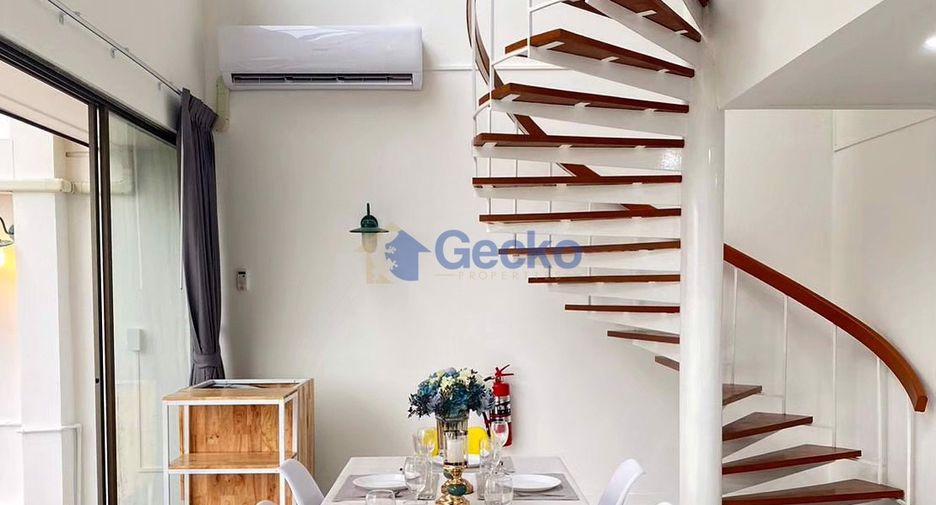 For rent 3 bedrooms condo in Jomtien, Pattaya
