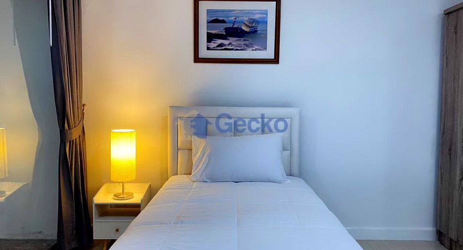 For rent 3 bedrooms condo in Jomtien, Pattaya