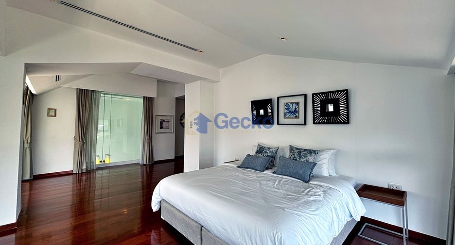 For sale 2 bedrooms condo in North Pattaya, Pattaya
