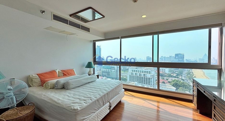 For sale 2 bedrooms condo in Central Pattaya, Pattaya