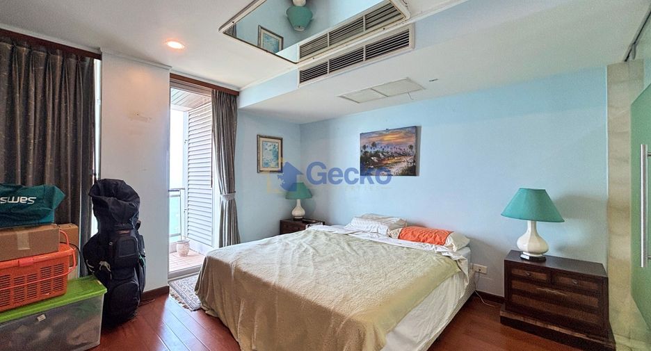 For sale 2 bedrooms condo in Central Pattaya, Pattaya
