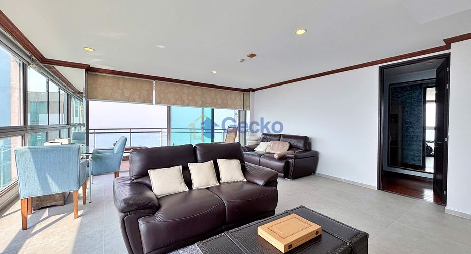 For sale 2 bedrooms condo in Central Pattaya, Pattaya
