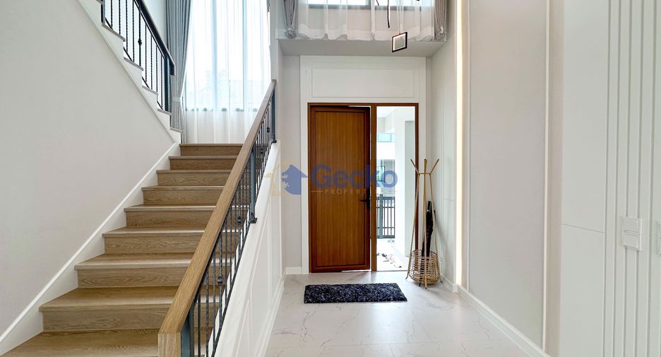 Casa en venta de 4 habitaciones en Bang Lamung, Chonburi