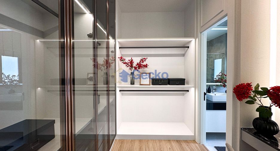 Casa en venta de 4 habitaciones en Bang Lamung, Chonburi