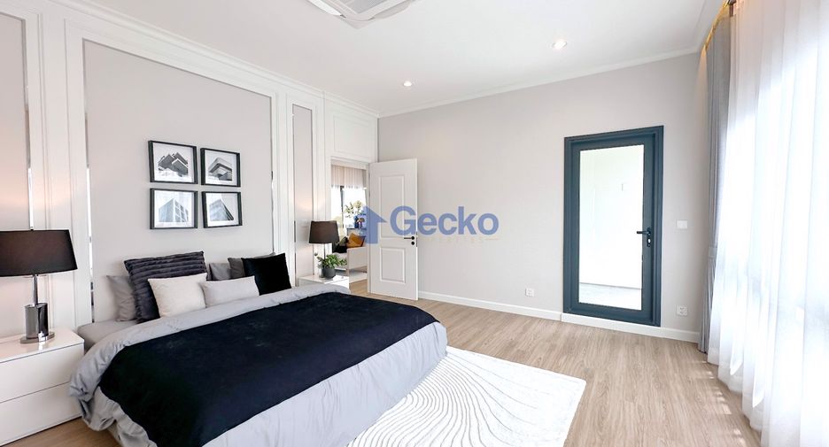 Casa en venta de 4 habitaciones en Bang Lamung, Chonburi