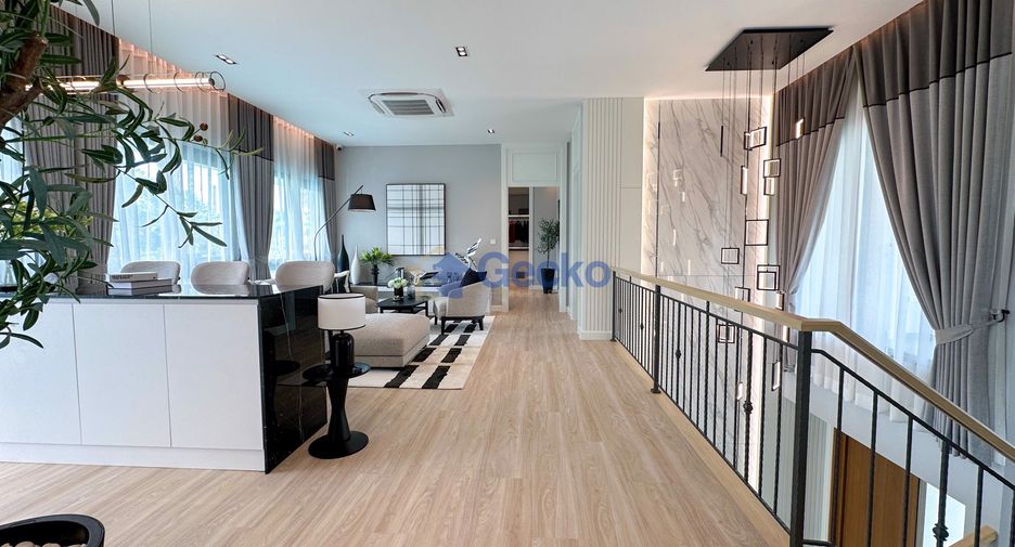 Haus zum Kauf mit 4 Zimmer in East Pattaya, Pattaya