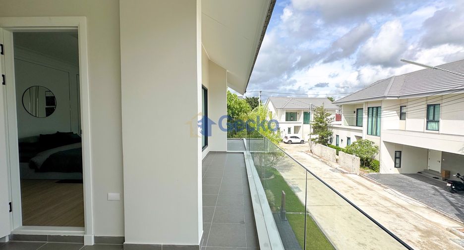 Haus zum Kauf mit 4 Zimmer in East Pattaya, Pattaya