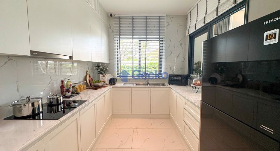 Haus zum Kauf mit 4 Zimmer in East Pattaya, Pattaya