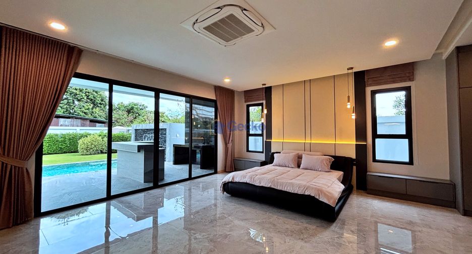 For sale 3 bedrooms house in East Pattaya, Pattaya