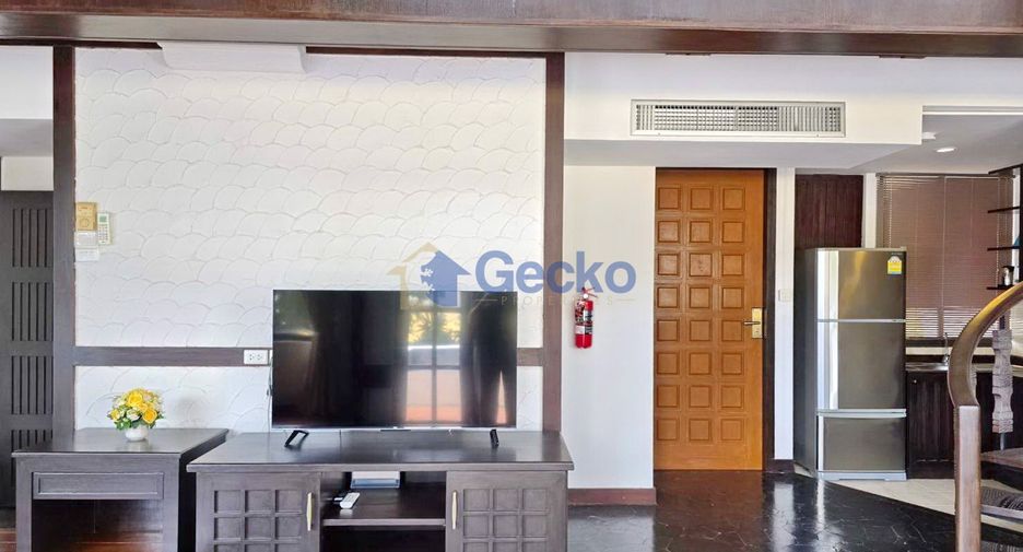 For rent 3 bedrooms condo in Jomtien, Pattaya