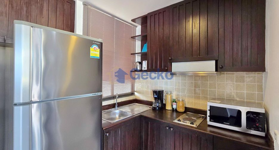 For rent 3 bedrooms condo in Jomtien, Pattaya