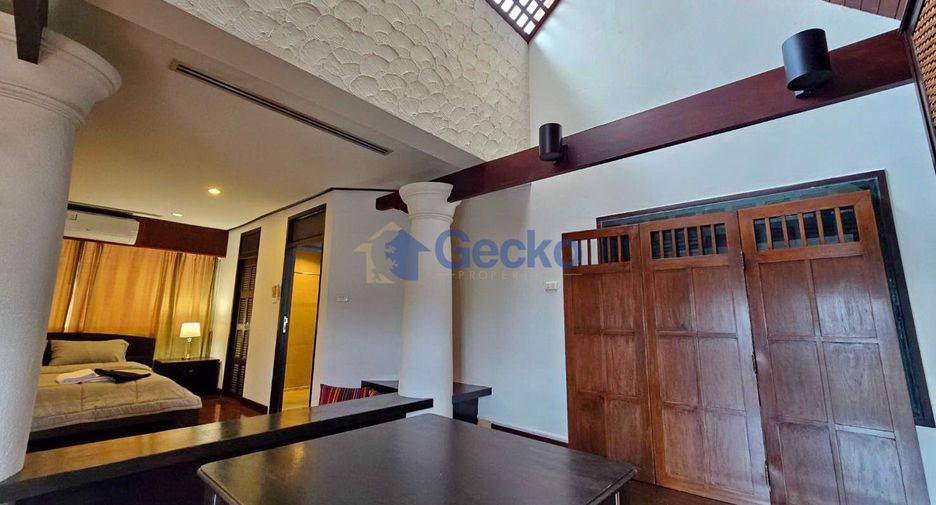 For rent 3 bedrooms condo in Jomtien, Pattaya