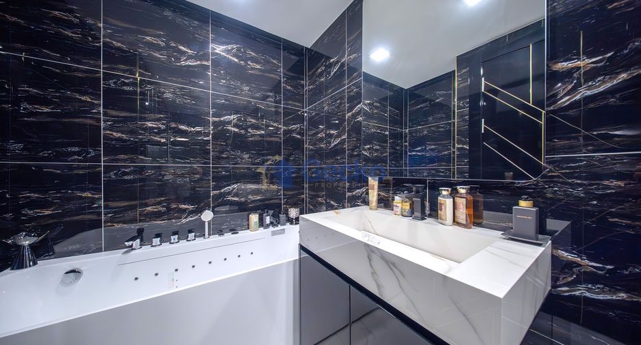For sale 1 bed condo in South Pattaya, Pattaya