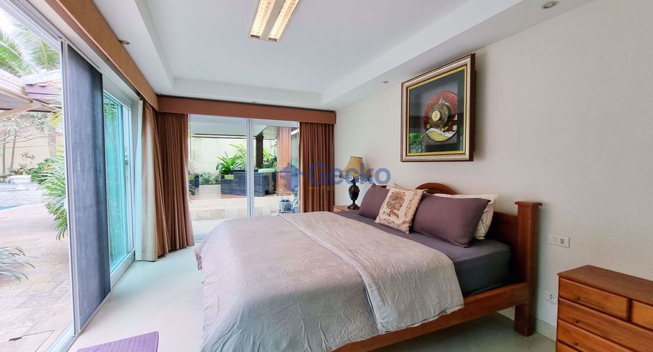 For rent and for sale 4 bedrooms house in Bang Lamung, Chonburi