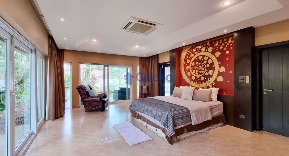 For rent and for sale 4 bedrooms house in Bang Lamung, Chonburi
