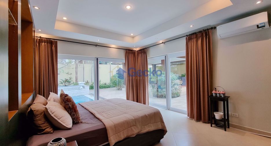 For rent and for sale 4 bedrooms house in Bang Lamung, Chonburi