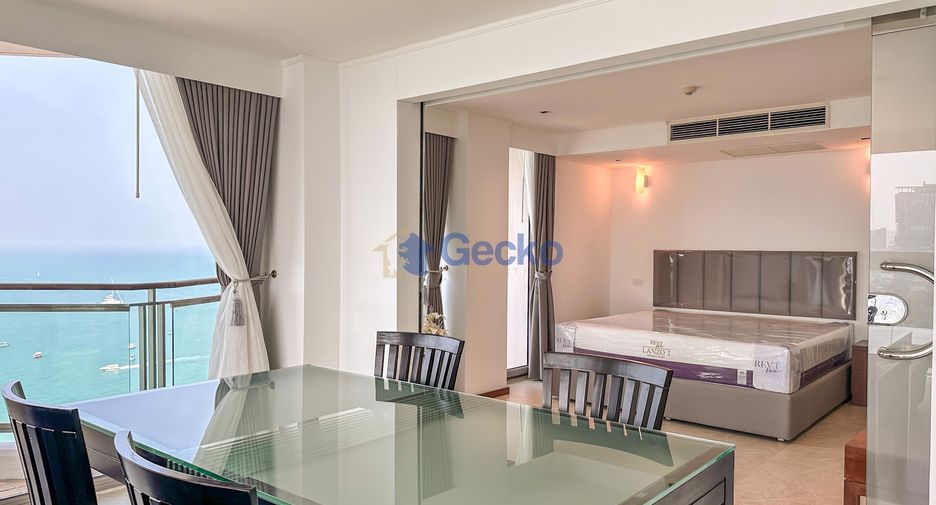 For sale 2 bedrooms condo in Central Pattaya, Pattaya
