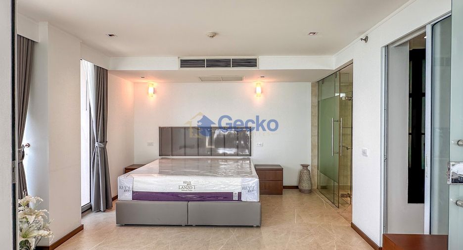 For sale 2 bedrooms condo in Central Pattaya, Pattaya