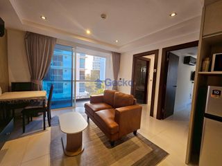 For sale 2 ベッドルーム condo in Bang Lamung, Chonburi