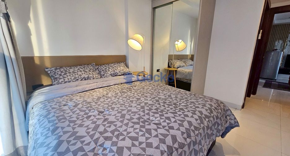 For sale 2 ベッドルーム condo in North Pattaya, Pattaya
