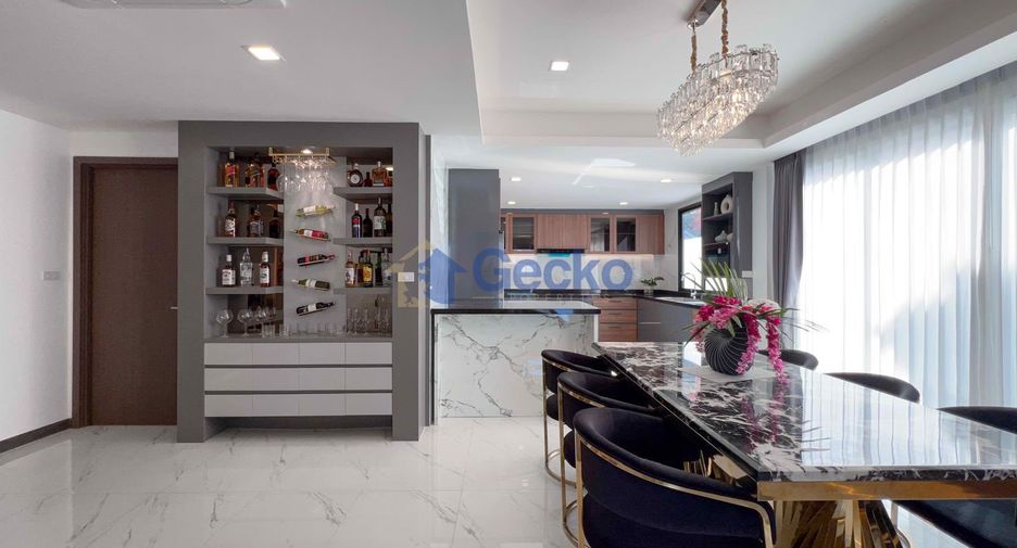 Casa en alquiler y en venta de 6 habitaciones en Jomtien, Pattaya
