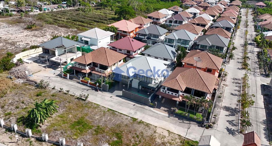 Casa en alquiler y en venta de 6 habitaciones en Jomtien, Pattaya