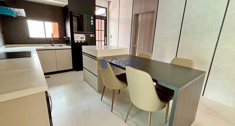 Haus zur Miete und zum Kauf mit 4 Zimmer in East Pattaya, Pattaya